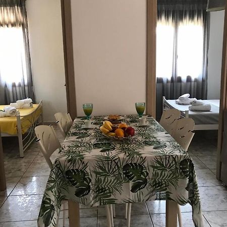 Kostas Apartment Ierissós Ngoại thất bức ảnh